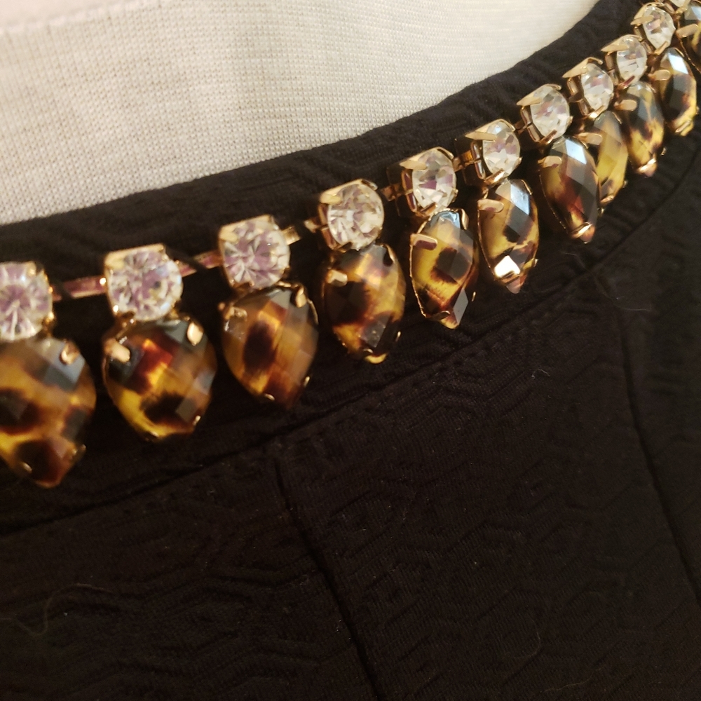 BLACK FITTED PARTY  DRESS WITH JEWEL COLLAR